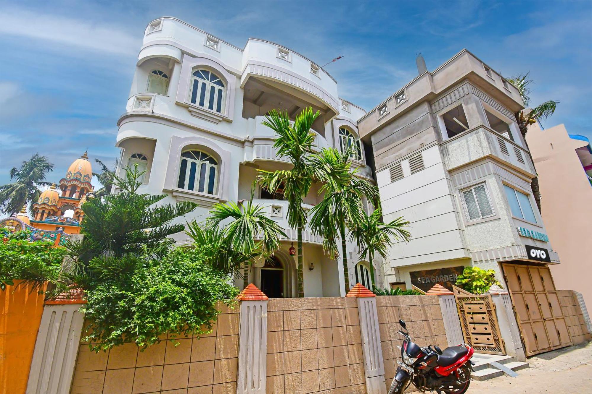 Oyo Flagship Hotel Sea Garden Puri Exterior photo